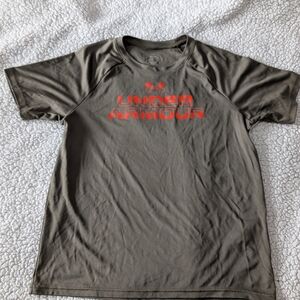 Under Armour Boy's Youth Large Dark Green Tee with Red Logo